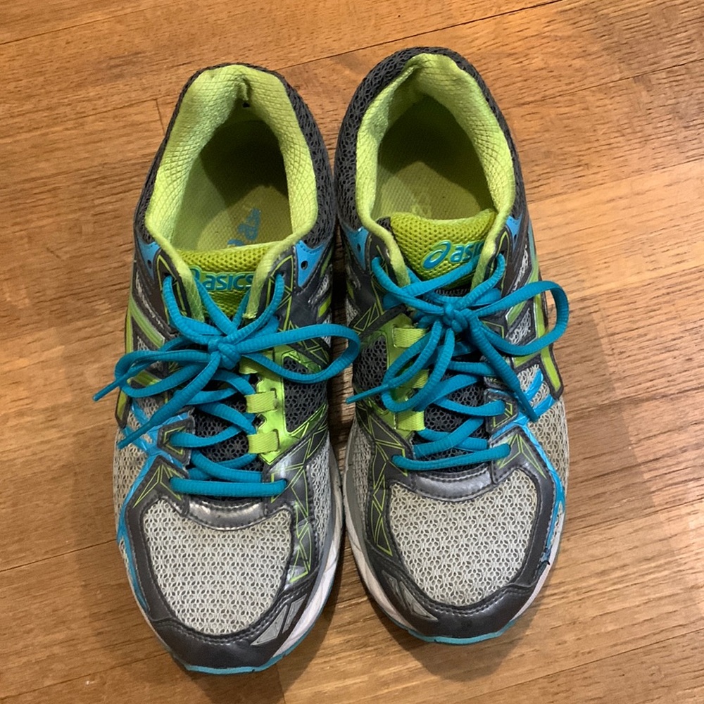 ASICS GT-3000 running shoes